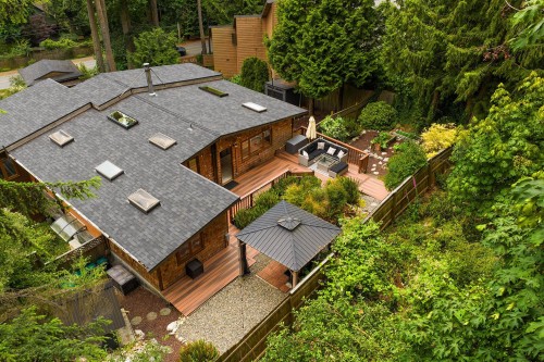 1222 Miller Road  Bowen Island, BC V0N 1G1
