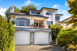 2607 Panorama Drive  Coquitlam, BC V3E 2W1