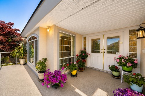 2607 Panorama Drive, Coquitlam, BC 