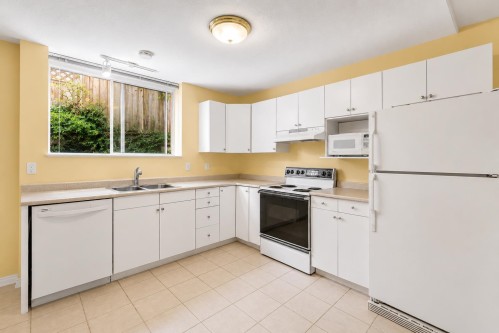 2607 Panorama Drive, Coquitlam, BC 