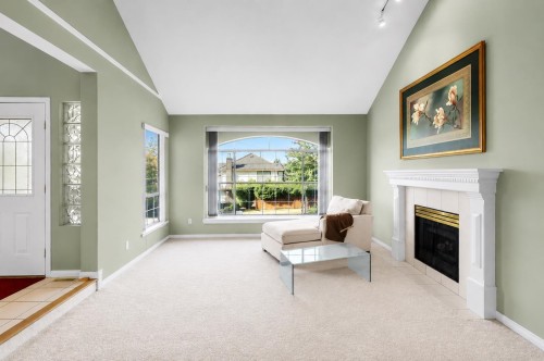 2607 Panorama Drive, Coquitlam, BC 