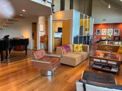 601-2525 Quebec Street  Vancouver, BC V5T 4R5