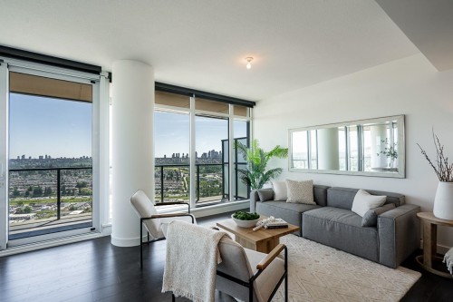 3907-4890 Lougheed Highway, Burnaby, BC 