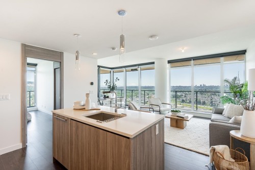 3907-4890 Lougheed Highway, Burnaby, BC 