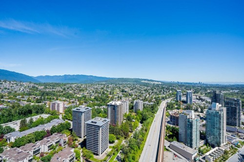 3907-4890 Lougheed Highway, Burnaby, BC 