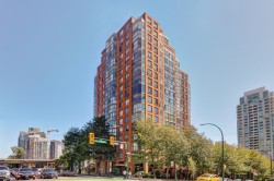 1007-888 Pacific Street  Vancouver, BC V6Z 2S6