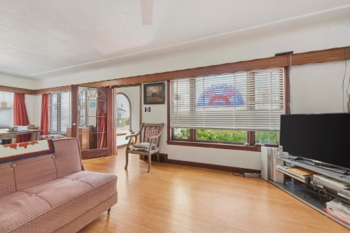 433 48Th Avenue E, Vancouver, BC 