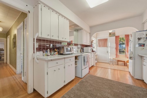 433 48Th Avenue E, Vancouver, BC 