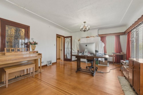 433 48Th Avenue E, Vancouver, BC 
