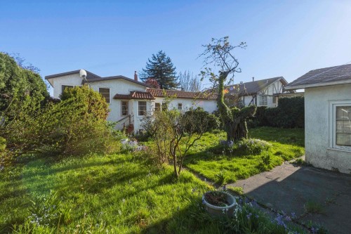 433 48Th Avenue E, Vancouver, BC 