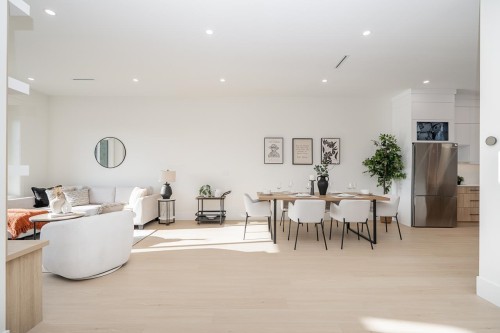 2-7990 Bradley Avenue, Burnaby, BC 