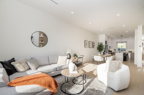 2-7990 Bradley Avenue, Burnaby, BC 