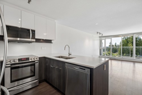 603-958 Ridgeway Avenue, Coquitlam, BC 