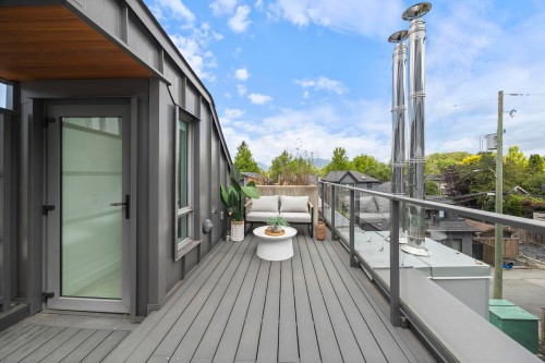477 King Edward Avenue W, Vancouver, BC 