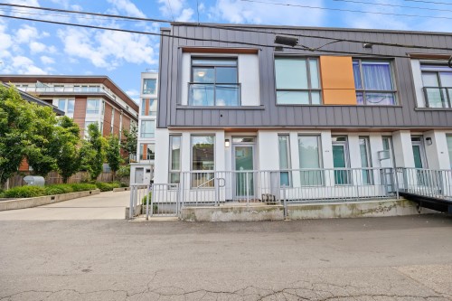 477 King Edward Avenue W, Vancouver, BC 