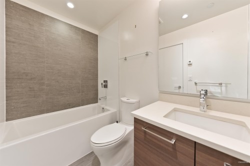 711-8580 River District Crossing, Vancouver, BC 