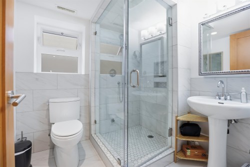 375 28Th Avenue E, Vancouver, BC 