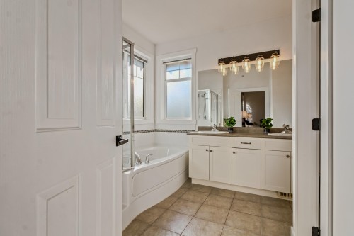 15-13887 Docksteader Loop, Maple Ridge, BC 