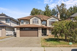 11870 236b Street Maple Ridge, BC V4R 2C9