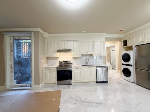 2-38xx 36th Avenue W, Vancouver, BC V6N 2S5 2