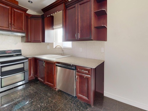 919 64Th Avenue E, Vancouver, BC 