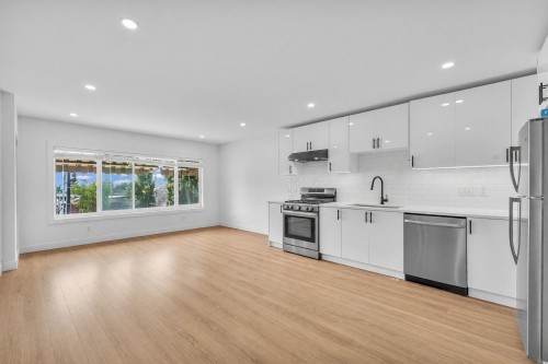 425 57Th Avenue E, Vancouver, BC 