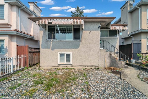 425 57Th Avenue E, Vancouver, BC 