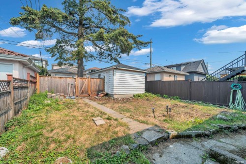 425 57Th Avenue E, Vancouver, BC 