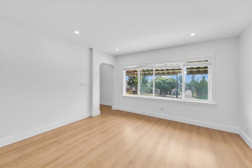 425 57Th Avenue E, Vancouver, BC 