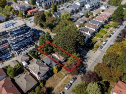 970 64th Avenue W Vancouver, BC V6P 2M1