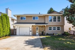 1949 Taylor Street  Port Coquitlam, BC V3C 4M1
