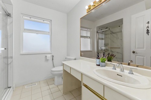 677 Gatensbury Street, Coquitlam, BC 