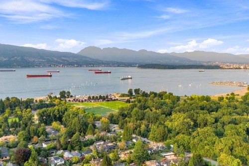 4245 Nautilus Close, Vancouver, BC 