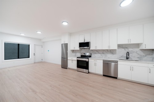 819 Cornell Avenue, Coquitlam, BC 