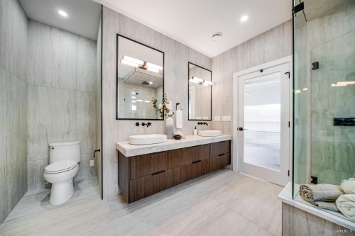 819 Cornell Avenue, Coquitlam, BC 