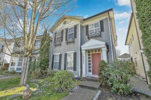 19590 Shingle Bolt Crescent, Pitt Meadows, BC 