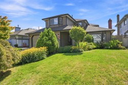 6692 London Court Delta, BC V4K 4W7