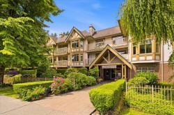 411-2059 Chesterfield Avenue  North Vancouver, BC V7M 2P4