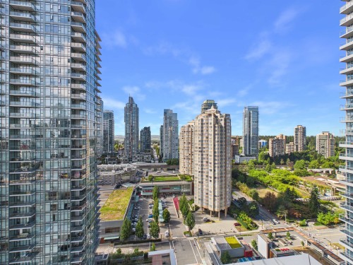 2606-4670 Assembly Way, Burnaby, BC 