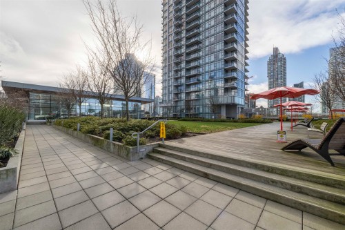 2606-4670 Assembly Way, Burnaby, BC 