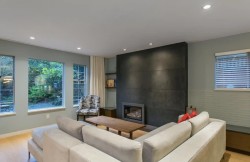 Ground Floor-453X 16th Ave W Vancouver, BC V6R 3E8