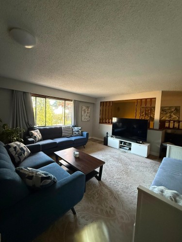 2205 Ninth Avenue , New Westminster, BC V3M 3H1 3