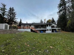 24442 112 Avenue Maple Ridge, BC V2W 1H5