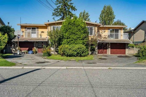 5529-5531 Maple Crescent, Delta, BC 