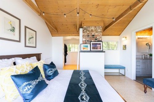 3341 Marine Drive, West Vancouver, BC 