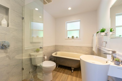 3341 Marine Drive, West Vancouver, BC 