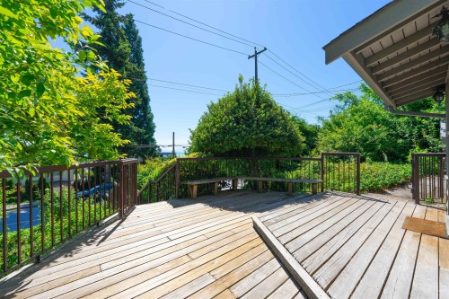 3341 Marine Drive, West Vancouver, BC 