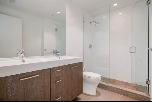 309-9060 University Crescent, Burnaby, BC 