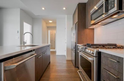 309-9060 University Crescent, Burnaby, BC 