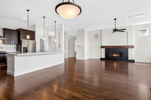 10441 Mceachern Street, Maple Ridge, BC - Indoor Photo Showing Kitchen With Fireplace With Upgraded Kitchen